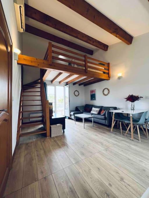 Magnifique Appartement Traversant Avec Vue Sur Le Golf ラ・グランド・モット エクステリア 写真
